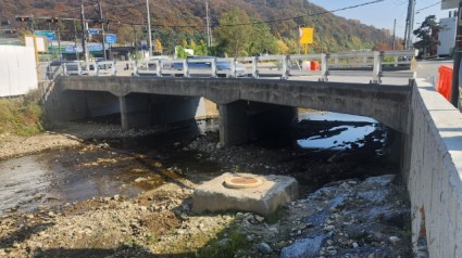 11. 수지구가 고기교(사진) 보수·보강 공사를 5월까지 완료할 예정이다..jpg