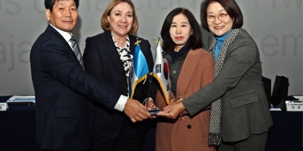 240308 신미숙의원, 과테말라 대사에 소공인 해외판로 개척위한 지원 요청1.jpg