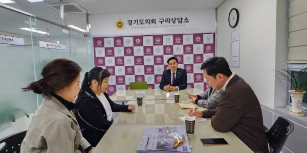 240322 이은주의원,한국자유총연맹 구리시지회 여성회  임원들과 정담회.jpg