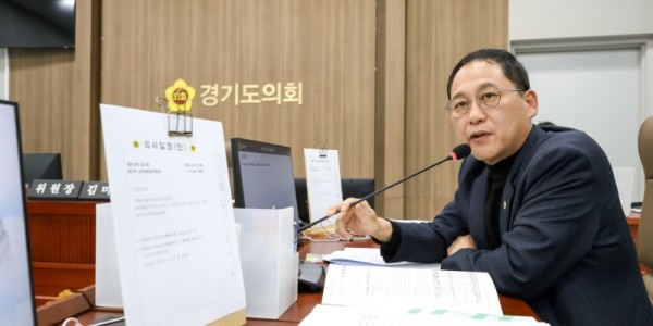 240328 안광률 의원, 유치원·학교의 전기자동차 충전시설 설치 의무화 폐지 추진(1).jpg