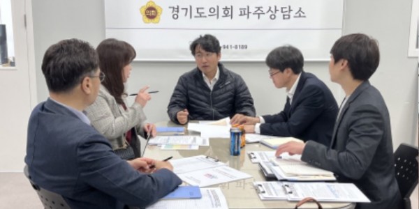 240328 조성환 의원, 파주 (가칭)운정4고 신설, 운정중 교실 증축 및 리모델링, 심학초 체육관 증축 등 논의 (2).jpg