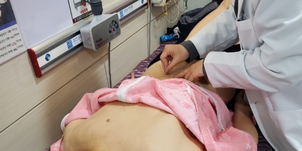 8. 한의약치매예방사업 모습.jpg