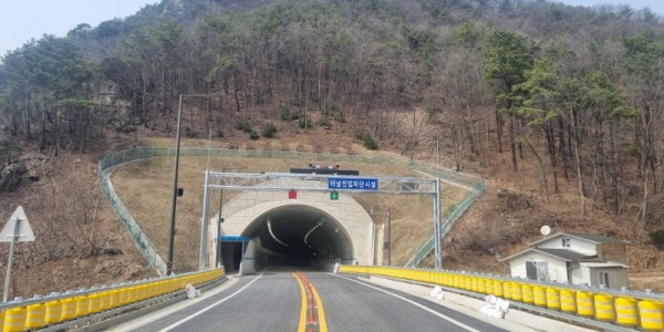 터널(외부).jpg
