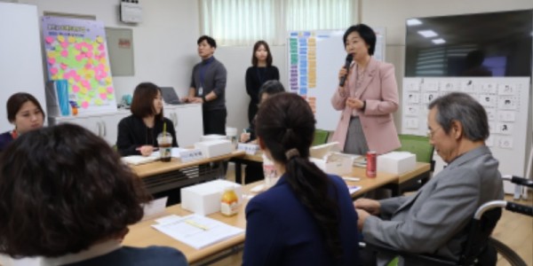 10. 정신질환자 회복지원사업 지자체 협의회 모습.jpg