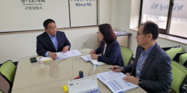 240412 변재석 의원, 경기도교육청과 ‘시설관리직 지방공무원 정원 조정 검토’ 정담회 개최.jpg