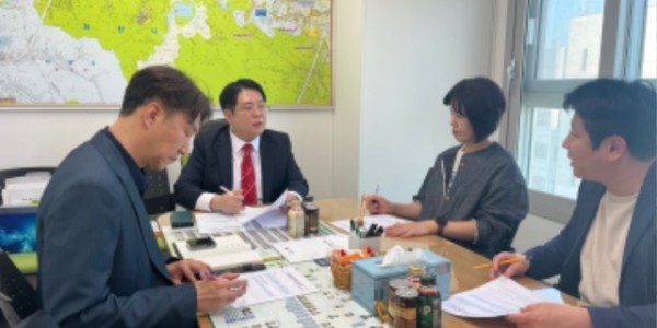 240415 김현석 의원, 율목중학교 민원 해결을 위한 2차 정담회 가져.jpg