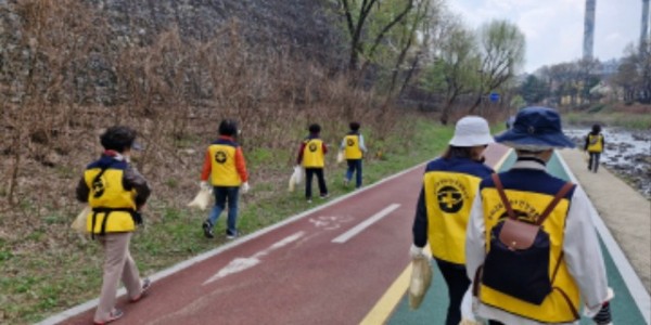 6. 용인특례시 수지구보건소의 비만예방 프로그램 모습.jpg