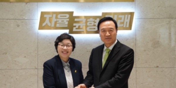 240422 박옥분 의원, 임태희 경기도교육감과 교육현안 논의를 위한 정담회 가져1.jpg