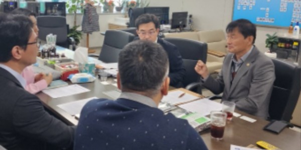 240423 서광범의원,바이오차 활용관련 농업기술원 간담회 개최.jpg