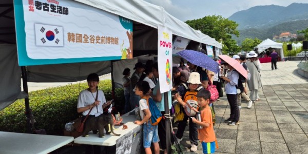 사진1. 축제 부스 운영.jpg