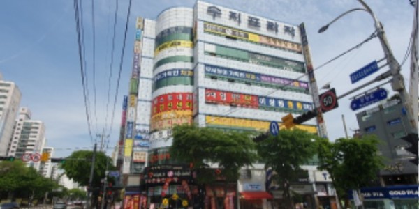 2. 용인에서 가장 비싼 땅에 2년 연속 오른 용인시 수지구 풍덕천동 수지프라자 건물 부지.jpg