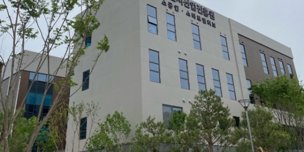 2. 용인특례시 소공인·스타트업허브.jpg