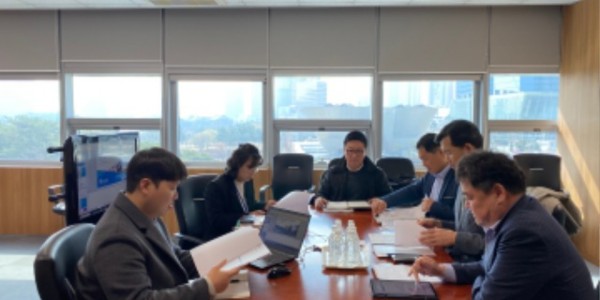 3-1. 시관계자들이 UN 동북아사무소 방문해 안전정책을 설명했다.jpg