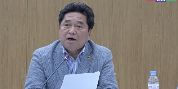 240510 김호겸 의원, 학생인권과 교권 조화위한 학교구성원의 권리와 의무 필요 (1).jpg