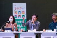 8-3. 이상일 용인특례시장이 지난 16일 용인미디어센터에서 고등학교 학교장과의 간담회를 개최했다..jpg