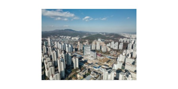 경기도청 광교신청사 드론사진.jpg