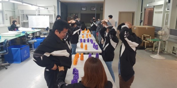 5-1. 장애인 재활작업장 _성만원_에서 열린 컵스태킹 교육 모습.jpg