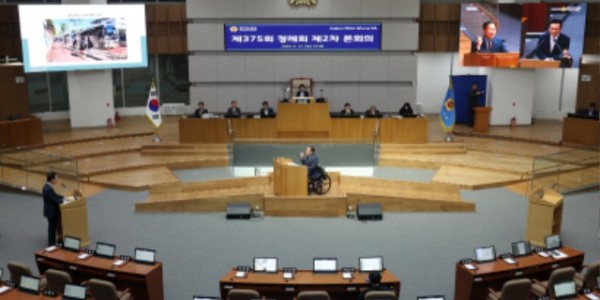 240613 박재용 의원, 도정질의 일문일답 통해 경기도장애인오케스트라 및 양주 율정중학교 사태 질의 (2).JPG.jpg