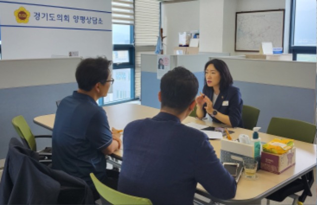 240730 이혜원 의원, 2024년 하반기 양평 교육행정 정책 설명 및 협의회 운영계획에 따른 정담회 진행 (2).jpg