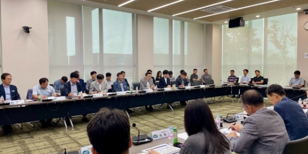 (사진자료)+경기경제자유구역+추가지정+개발계획(변경)수립+연구용역+최종보고회+(1) (1).JPG