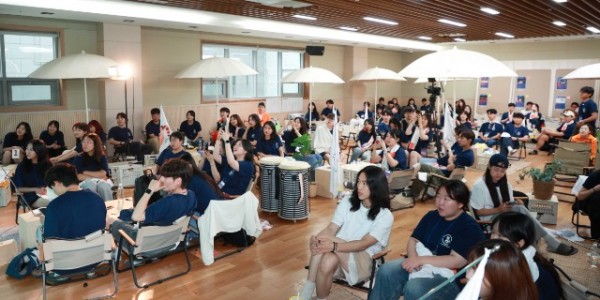 4-1. 16일 _제1회 대한민국 대학연극제_ 개막식이 _용인산림교육센터_에서 열렸다.jpg