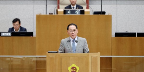 240723 안광률 의원, 어린이놀이터의 오염물질 검출 기준 대폭 강화해야.JPG.jpg