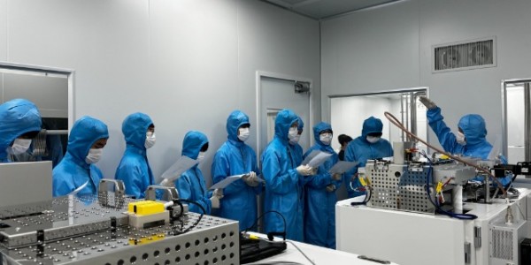 4-1. 용인특례시와 명지대학교가 태성고등학교 학생들을 대상으로 진행한 반도체산업 실습교육.jpg