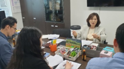 240813 김영희 의원, 학교급식 조리종사자 근무환경 개선방안 논의.jpg