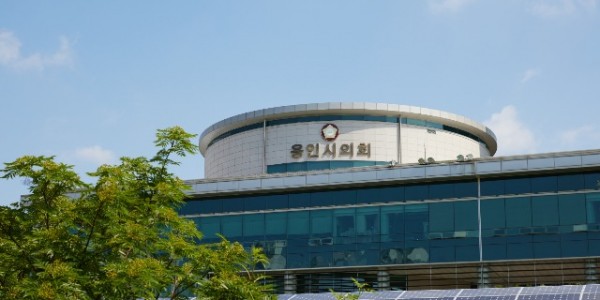 용인특례시의회 전경.jpg