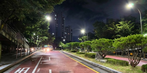 5. 기흥구가 신갈동, 마북동 일대 노후 가로등을 교체했다.jpeg