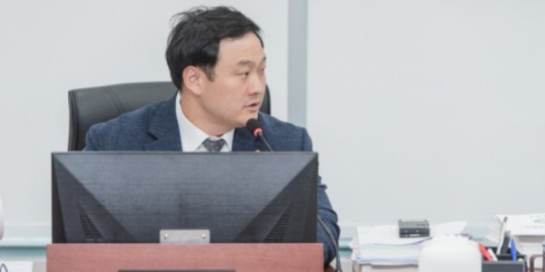 240906 고준호 의원, 민간위탁의 예산 절감 효과에 의문 제기.jpg