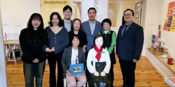 240926 경기도의회 독도사랑.국토사랑회 방문단, 獨 소녀상 ‘아리’ 설치한 코리아협의회와의 만남.jpg
