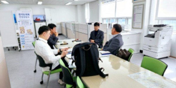 241011 양운석 의원, 지역 지방하천 정비사업 관련 정담회 개최 (1).jpg