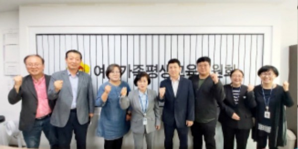 241011 김동희 의원, 경기도 아동돌봄 활성화 방안을 위한 정담회 개최 (1).jpg