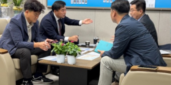 241028 윤종영 의원, 경기북부 농업 R&amp;D센터 설치를 위한 논의 착수 (1).jpg