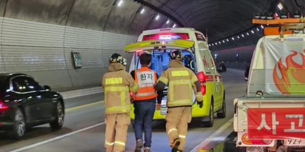 5-1. 기흥구가 30일 법화터널에서 화재 대응 훈련을 했다.jpg