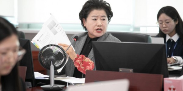 241108 남경순 의원, 산업단지 태양광발전업 추가시 환경오염 우려에 대한 철저한 대비책 마련 필요 (1).jpg