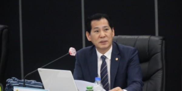 241114 이영봉 의원, 분당소방서 현장 방문, 데이터센터 화재 대응력 강화를 위해 함께 노력할 것 (1).jpg