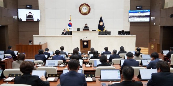 20241118 제288회 제2차 정례회 제3차 본회의(1).jpg