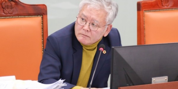 241118 홍원길 의원, DMZ국제다큐멘터리 저변확대 위한 실행 주문 (1).jpg