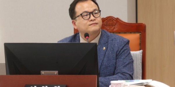 241121 임창휘 의원, 경기도 3기 신도시 등에 탄소중립 실현 위한 공간전략 수립 및 통합관리체계 구성 주문.JPG.jpg