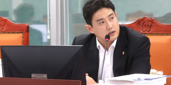 241126 이상원 의원, 중복지원과 비효율적 예산 편성 구조조정이 시급하다.jpg