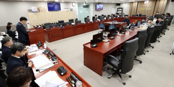 241218 도교육청 예결특위, 2024년 제2회 추가경정예산안 18일 의결 예정.JPG.jpg