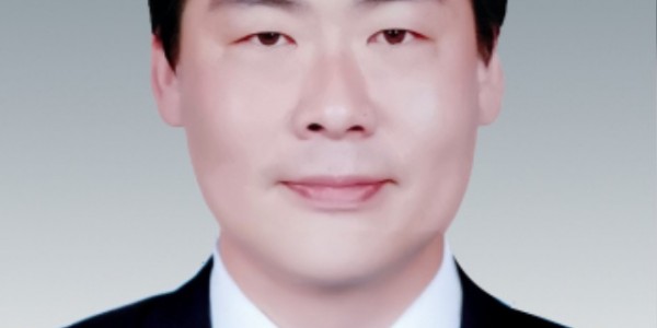 250106 유경현 의원, 대한민국 시도의회의장협의회 우수의정대상 수상.jpg