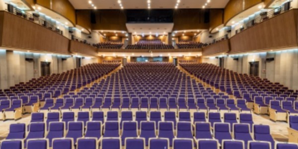 [사진자료] 용인포은아트홀 객석1.jpg