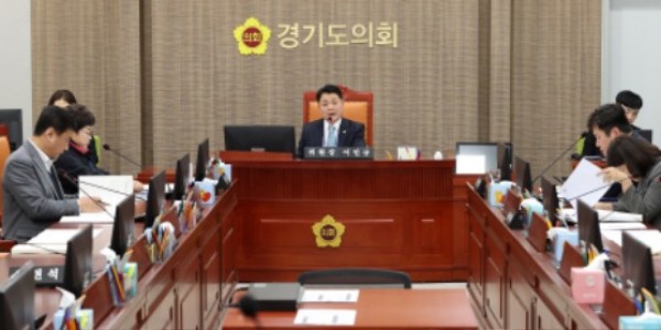 250115 교육기획위원회, 기금 관리 개선을 위한 운영 실태조사 소위원회 구성, 활동 (1).JPG.jpg