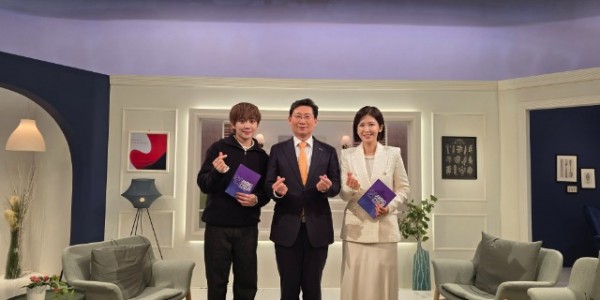 3-1. 이상일 용인특례시장이 지난 19일 OBS 인사이드 스토리에 출연해 시장으로서 용인의 미래와 발전에 기여하고 싶다는 의지를 표했다..jpg