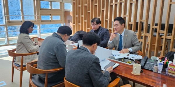 250204 오석규 의원, 의정부시 지역화폐 충전은 백화점 오픈런 시민 불만 폭발.jpg