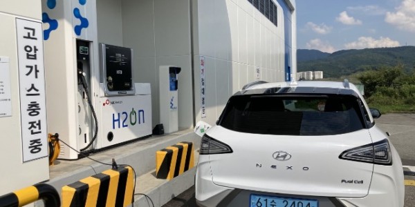 1-1. 용인특례는 올해 수소차와 전기차 등 친환경 자동차 3388대를 보급키로 하고 보조금 지원신청을 받는다. 사진은.jpg