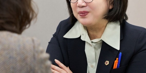 250214 이서영 의원, 25만권 장서 보유한 성남교육도서관, 이용 활성화 위한 홍보 강화 필요.jpg